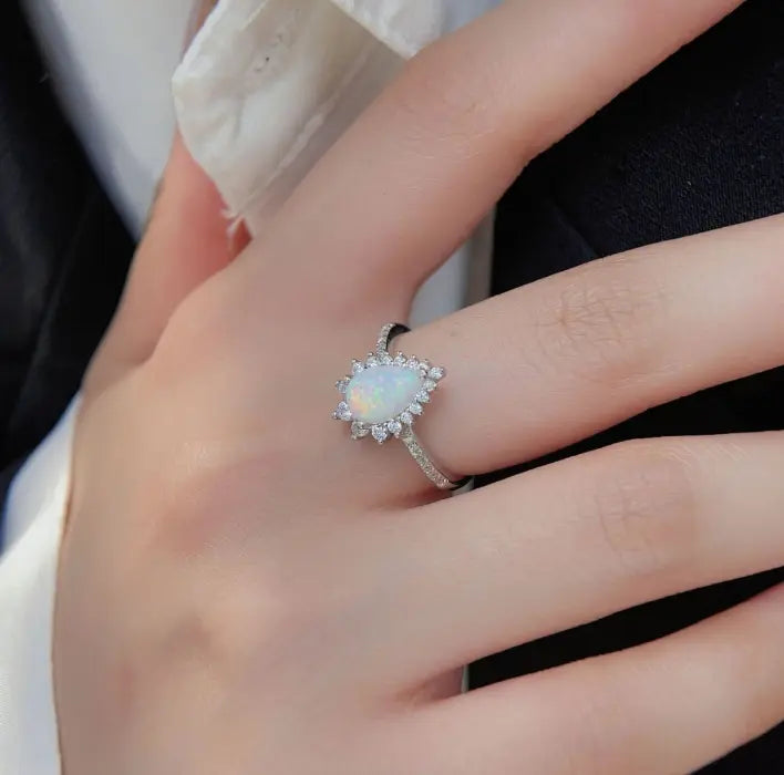 S925 Sterling Silver Platinum Drop-Shaped Ring My Store